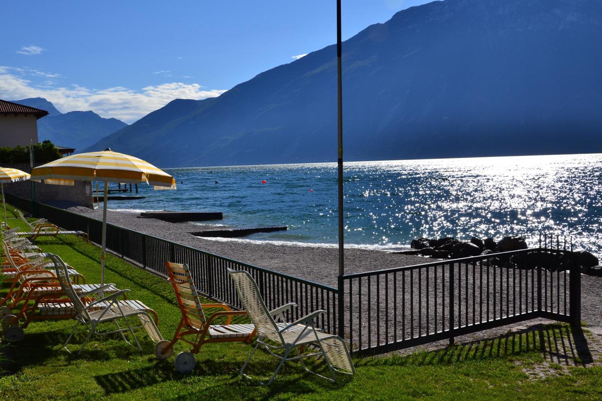 Residence San Luigi Limone sul Garda Exteriör bild