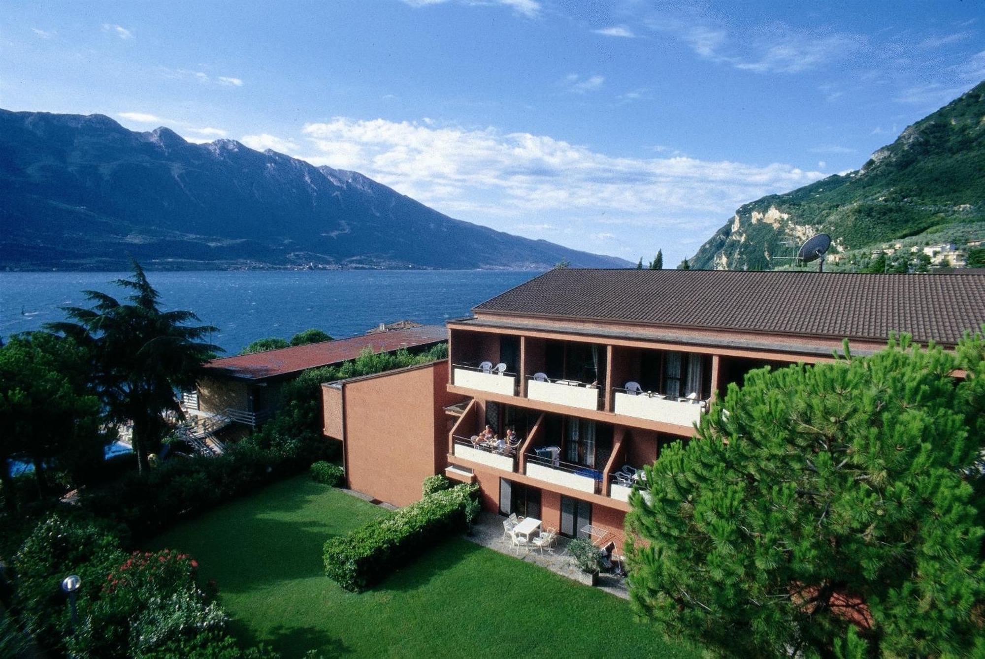 Residence San Luigi Limone sul Garda Exteriör bild
