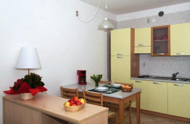 Residence San Luigi Limone sul Garda Exteriör bild